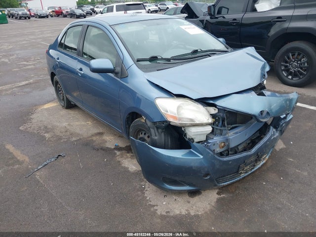 45182246 :رقم المزاد ، JTDBT4K35CL020651 vin ، 2012 Toyota Yaris مزاد بيع