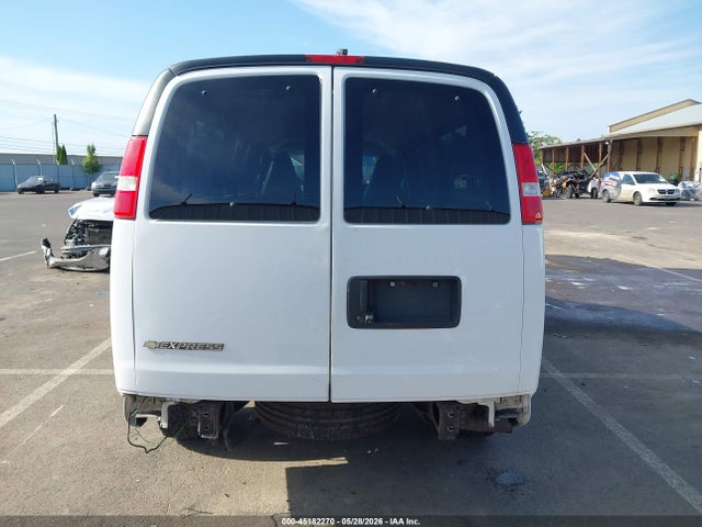 Chevrolet Express 3500 Lt 2018 1GAZGPFG6J1260701 Image 17