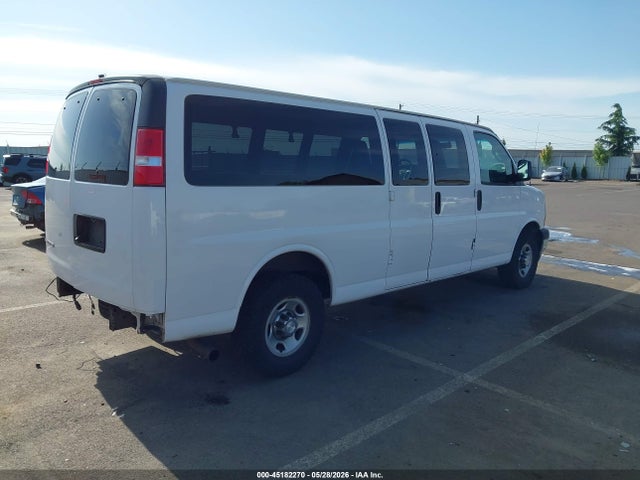 Chevrolet Express 3500 Lt 2018 1GAZGPFG6J1260701 Image 4