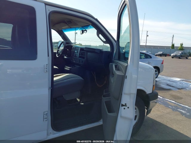 Chevrolet Express 3500 Lt 2018 1GAZGPFG6J1260701 Image 5