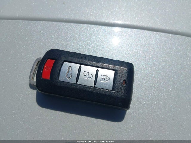 JA4JZ4AXXKZ013814 Mitsubishi OUTLANDER GT