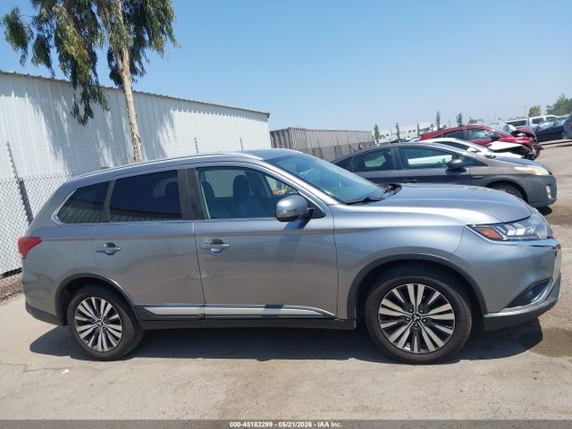 JA4JZ4AXXKZ013814 Mitsubishi OUTLANDER GT