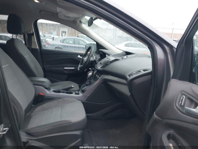 2014 Ford Escape Se მანქანა იყიდება აუქციონზე, vin: 1FMCU0G92EUC46131, აუქციონის ნომერი: 45182322