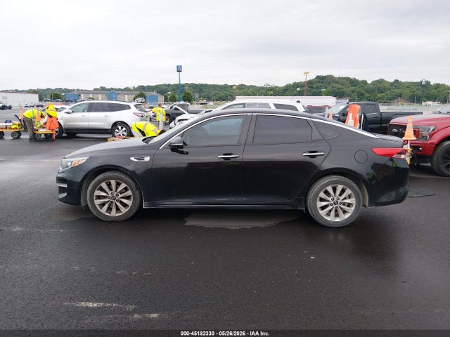 45182330 :رقم المزاد ، 5XXGT4L31GG052278 vin ، 2016 Kia Optima Lx مزاد بيع