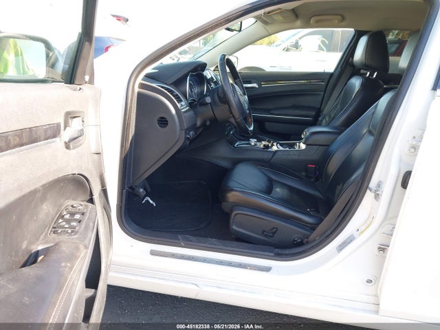 Chrysler 300 Limited 2018 2C3CCAEG1JH127275 Image 5