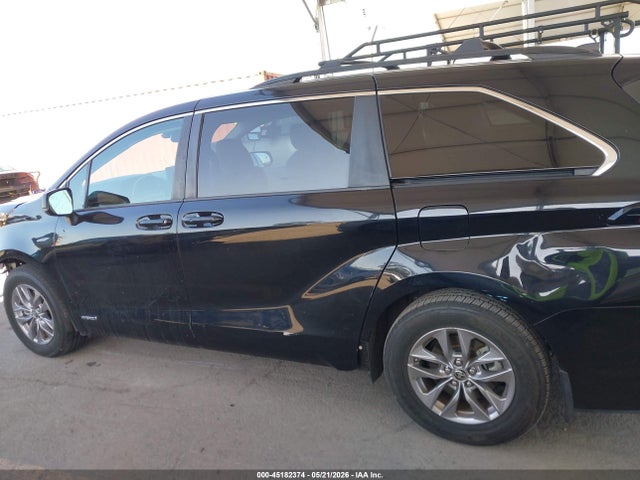 Toyota SIENNA LE 2021 5TDBRKEC4MS015326 Image 15