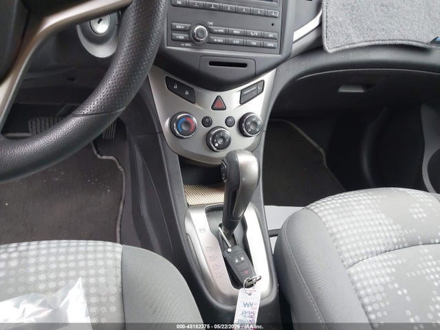 2015 Chevrolet Sonic Ls Auto მანქანა იყიდება აუქციონზე, vin: 1G1JA6SH6F4160465, აუქციონის ნომერი: 45182375