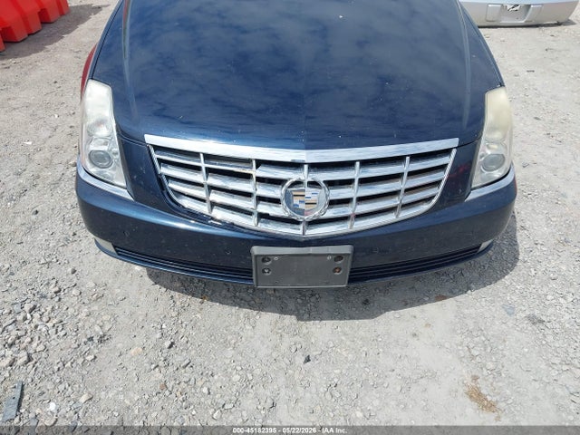 2006 Cadillac Dts Standard მანქანა იყიდება აუქციონზე, vin: 1G6KD57YX6U139790, აუქციონის ნომერი: 45182395
