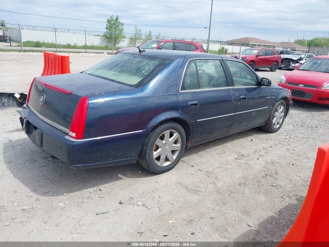 2006 Cadillac Dts Standard მანქანა იყიდება აუქციონზე, vin: 1G6KD57YX6U139790, აუქციონის ნომერი: 45182395