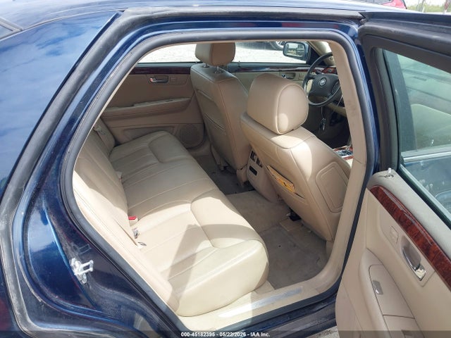 2006 Cadillac Dts Standard მანქანა იყიდება აუქციონზე, vin: 1G6KD57YX6U139790, აუქციონის ნომერი: 45182395