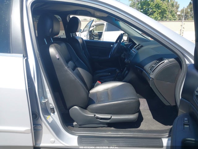 Продажа на аукционе авто 2005 Honda Accord 2.4 Lx, vin: 1HGCM56495A156162, номер лота: 45182404