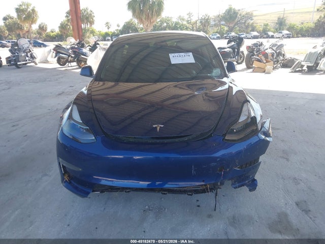 45182470 :رقم المزاد ، 5YJ3E1EB6NF181158 vin ، 2022 Tesla Model 3 Long Range Dual Motor All-wheel Drive مزاد بيع