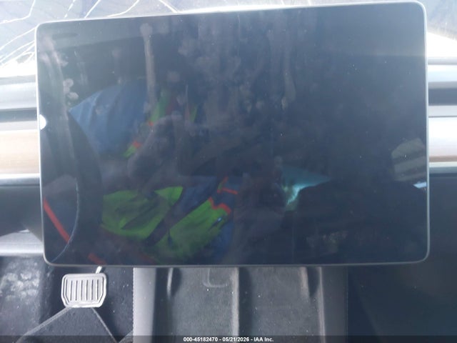 45182470 :رقم المزاد ، 5YJ3E1EB6NF181158 vin ، 2022 Tesla Model 3 Long Range Dual Motor All-wheel Drive مزاد بيع