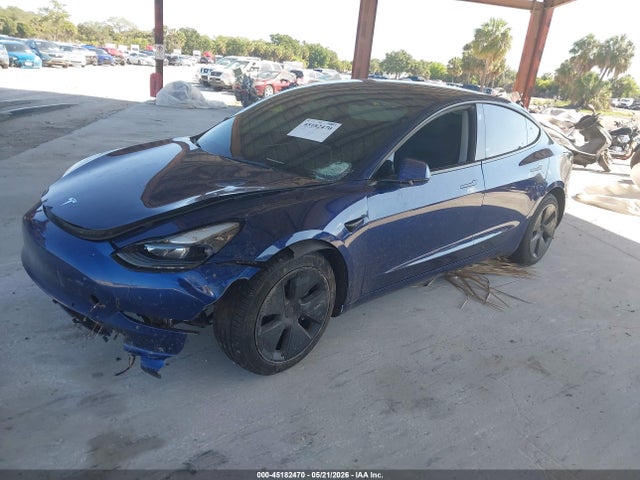 45182470 :رقم المزاد ، 5YJ3E1EB6NF181158 vin ، 2022 Tesla Model 3 Long Range Dual Motor All-wheel Drive مزاد بيع