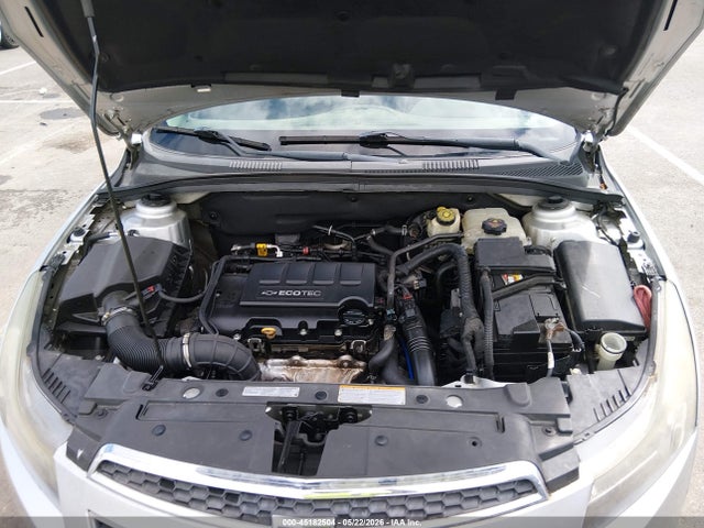 45182504 :رقم المزاد ، 1G1PE5SB3E7408205 vin ، 2014 Chevrolet Cruze 2lt Auto مزاد بيع