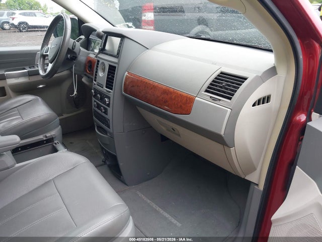 45182508 :رقم المزاد ، 2A8HR54P68R815875 vin ، 2008 Chrysler Town & Country Touring مزاد بيع