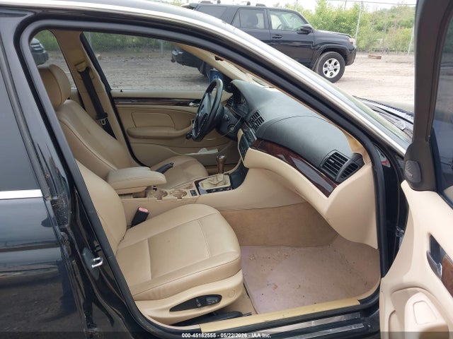 2005 Bmw 330xi მანქანა იყიდება აუქციონზე, vin: WBAEW53485PG11957, აუქციონის ნომერი: 45182555