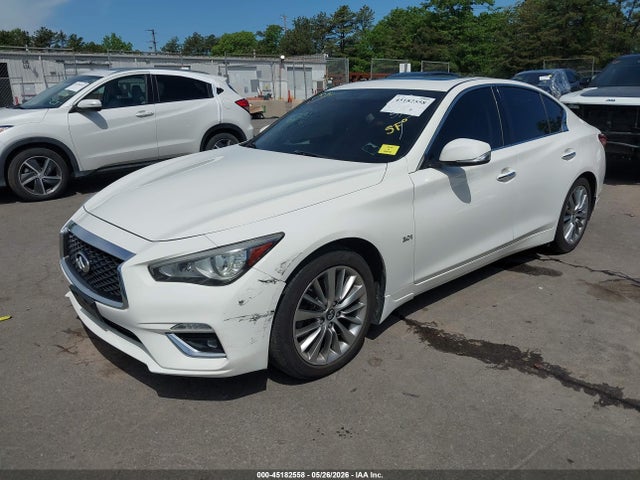 45182558 :رقم المزاد ، JN1EV7AR8KM556522 vin ، 2019 Infiniti Q50 3.0t Luxe مزاد بيع