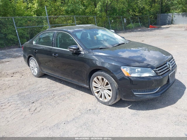 2012 Volkswagen Passat 2.5l Se მანქანა იყიდება აუქციონზე, vin: 1VWBP7A3XCC103139, აუქციონის ნომერი: 45182583
