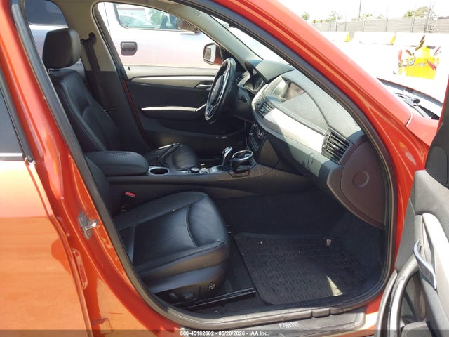 2014 Bmw X1 Xdrive28i მანქანა იყიდება აუქციონზე, vin: WBAVL1C5XEVY16425, აუქციონის ნომერი: 45182602