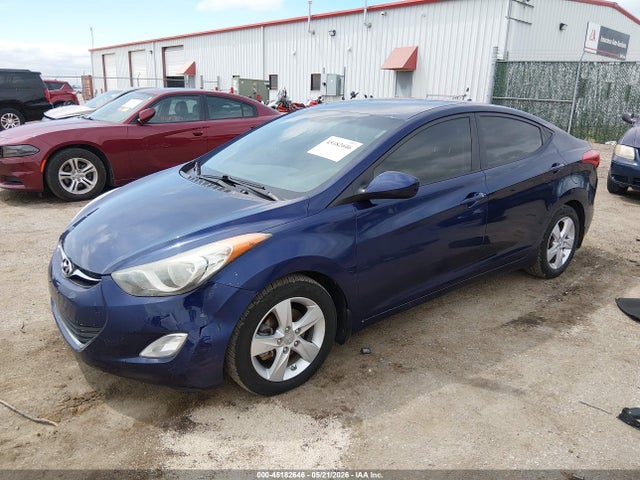 2013 Hyundai Elantra Gls მანქანა იყიდება აუქციონზე, vin: 5NPDH4AE3DH275981, აუქციონის ნომერი: 45182646