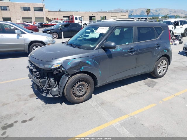KIA SOUL LX 2020 KNDJ23AU9L7730325 Image 2