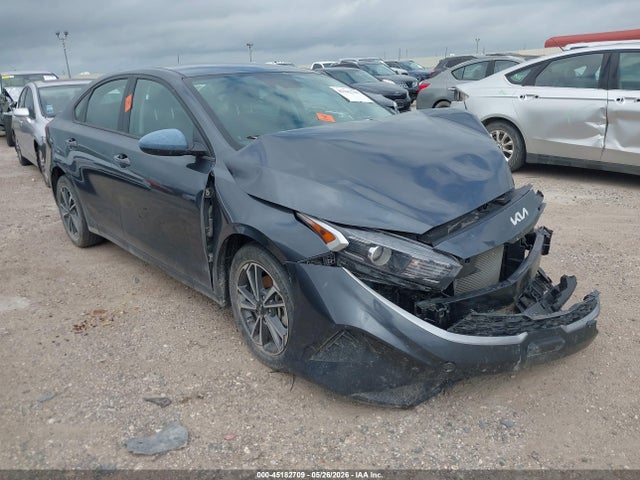 KIA Forte Lxs 2023 3KPF24AD3PE567754 Image 1