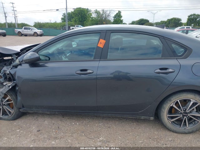 KIA Forte Lxs 2023 3KPF24AD3PE567754 Image 14