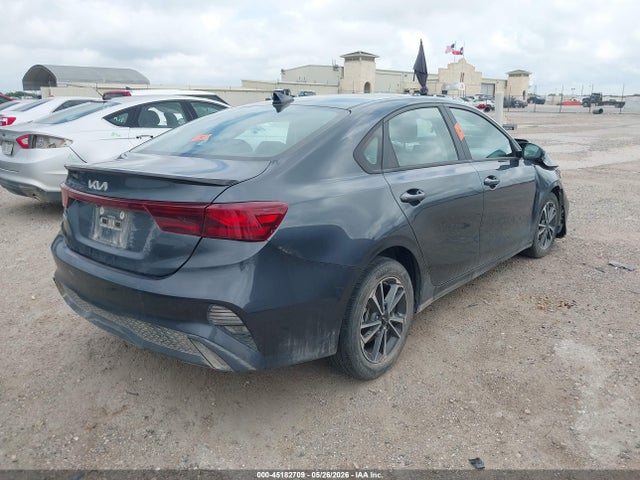KIA Forte Lxs 2023 3KPF24AD3PE567754 Image 4