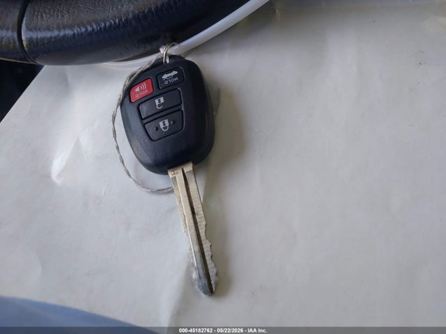Toyota COROLLA SE 2018 5YFBURHE3JP751537 Image 11