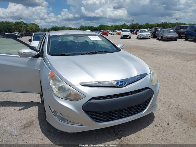 2013 Hyundai Sonata Hybrid მანქანა იყიდება აუქციონზე, vin: KMHEC4A48DA083968, აუქციონის ნომერი: 45182779