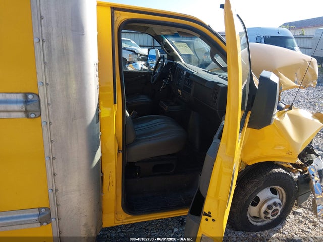 Продажа на аукционе авто 2018 Gmc Savana Cutaway Work Van, vin: 7GZ37TCG3JN900370, номер лота: 45182783