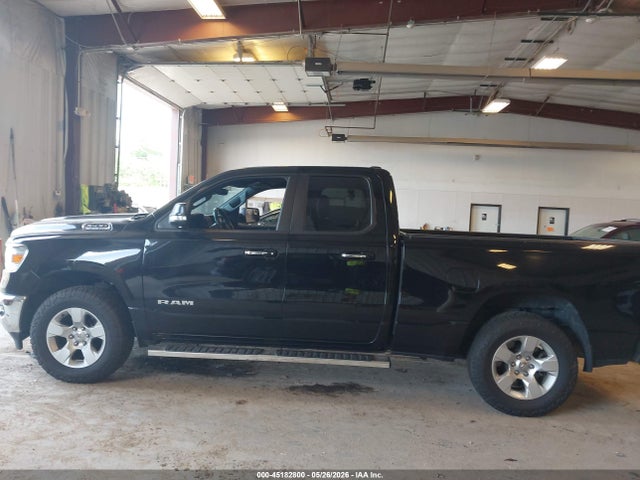 45182800 :رقم المزاد ، 1C6SRFBTXLN366314 vin ، 2020 Ram 1500 Big Horn  4x4 6'4 Box مزاد بيع