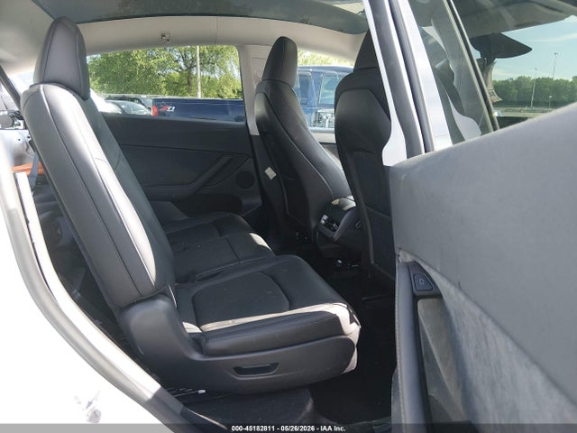 Aukcja sprzedaży 2024 Tesla Model Y Long Range Dual Motor All-wheel Drive, vin: 7SAYGAEE1RF132582, numer aukcji: 45182811