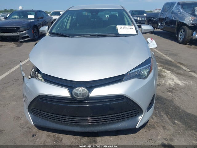 Продажа на аукционе авто 2018 Toyota Corolla Le, vin: 5YFBURHE4JP777791, номер лота: 45182810