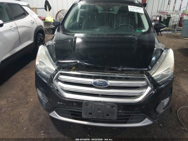 Продажа на аукционе авто 2017 Ford Escape Titanium, vin: 1FMCU0JD4HUD76316, номер лота: 45182839