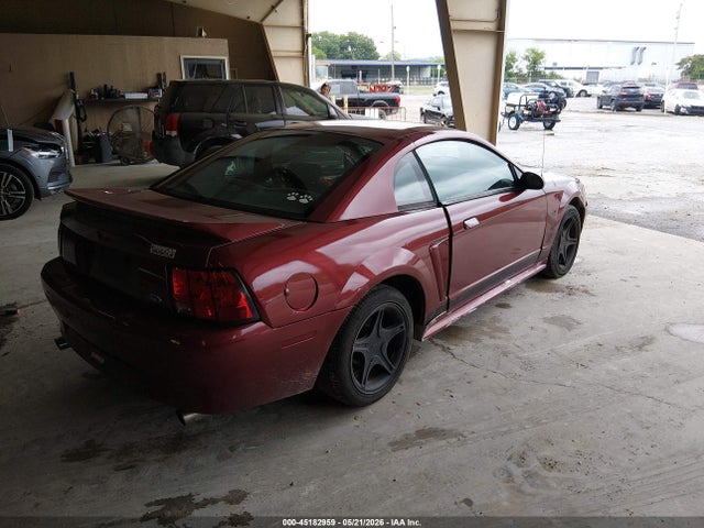 2000 Ford Mustang მანქანა იყიდება აუქციონზე, vin: 1FAFP4049YF307665, აუქციონის ნომერი: 45182959