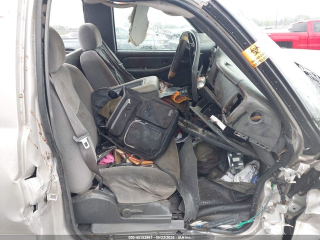 Продажа на аукционе авто 2005 Gmc Sierra 2500hd, vin: 1GTHK24U95E106852, номер лота: 45182967