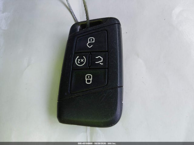 45182980 :رقم المزاد ، 3VV3B7AX1NM124988 vin ، 2022 Volkswagen Tiguan 2.0t Se مزاد بيع