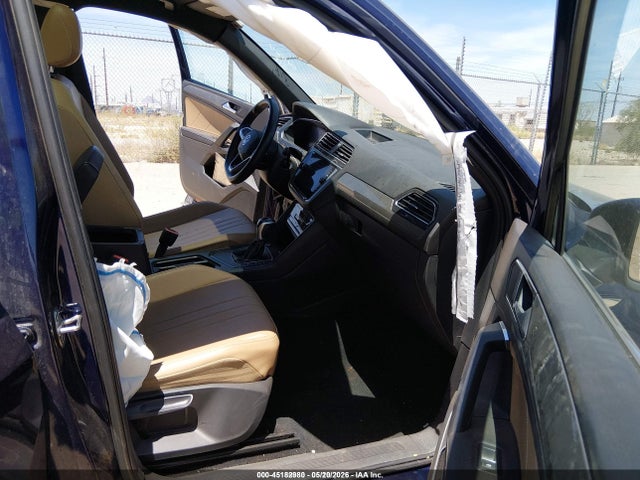 45182980 :رقم المزاد ، 3VV3B7AX1NM124988 vin ، 2022 Volkswagen Tiguan 2.0t Se مزاد بيع