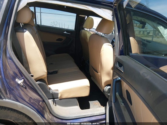 45182980 :رقم المزاد ، 3VV3B7AX1NM124988 vin ، 2022 Volkswagen Tiguan 2.0t Se مزاد بيع