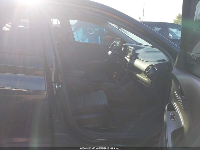 Auction sale of the 2020 Hyundai Kona Se, vin: KM8K12AA7LU408965, lot number: 45182983
