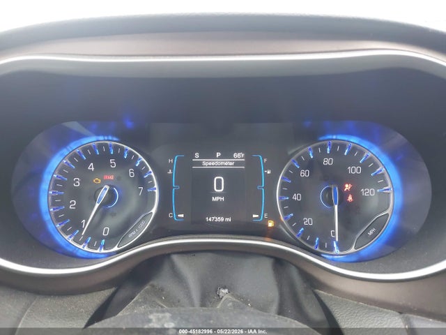 45182996 :رقم المزاد ، 2C4RC1DG4HR621254 vin ، 2017 Chrysler Pacifica Touring مزاد بيع