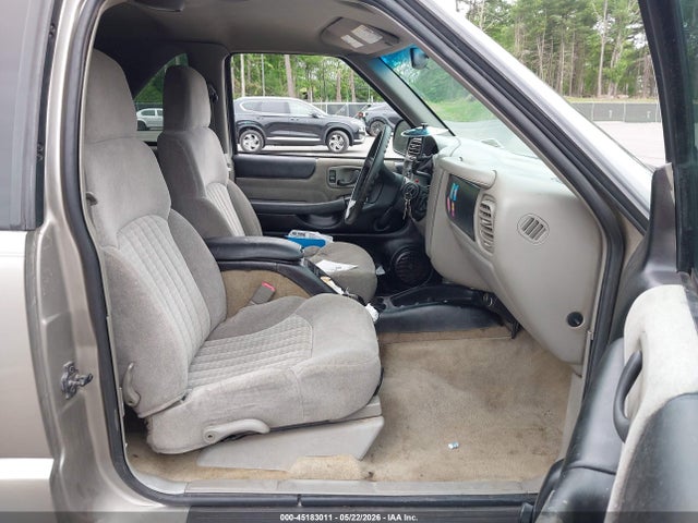 Aukcja sprzedaży 2002 Chevrolet Blazer Ls, vin: 1GNCT18W42K145298, numer aukcji: 45183011
