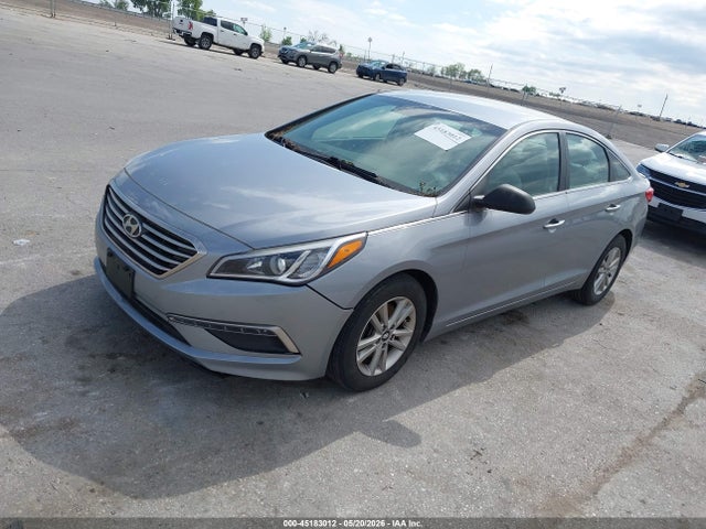 Продажа на аукционе авто 2015 Hyundai Sonata Se, vin: 5NPE24AF1FH130312, номер лота: 45183012
