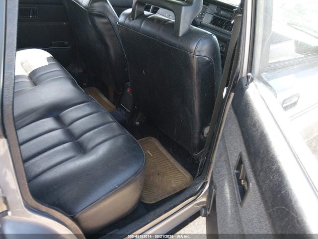 1989 Volvo 245 Dl/gl მანქანა იყიდება აუქციონზე, vin: YV1AX8856K1812215, აუქციონის ნომერი: 45183014