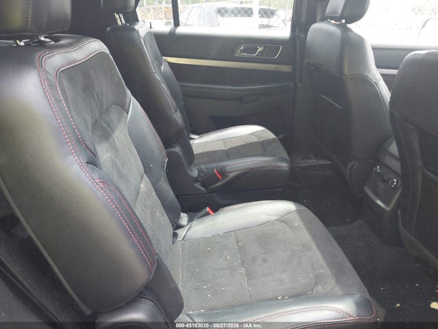 45183020 :رقم المزاد ، 1FM5K8D84JGC59576 vin ، 2018 Ford Explorer Xlt مزاد بيع