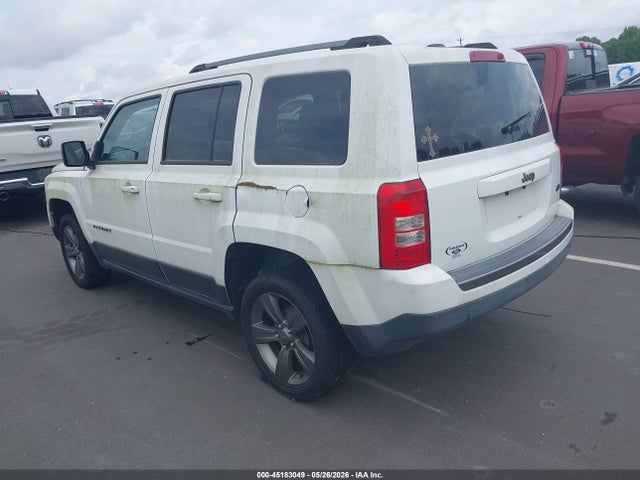 2017 Jeep Patriot Sport Se Fwd მანქანა იყიდება აუქციონზე, vin: 1C4NJPBA2HD186601, აუქციონის ნომერი: 45183049