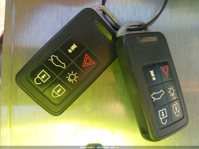 45183073 :رقم المزاد ، YV449MDC9F2625350 vin ، 2015 Volvo Xc60 T6 Premier Plus مزاد بيع
