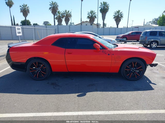 45183085 :رقم المزاد ، 2C3CDZAG4GH323379 vin ، 2016 Dodge Challenger Sxt مزاد بيع